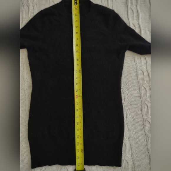 Only Mine 100% Cashmere Black Sweater Sz. S - Picture 4 of 4